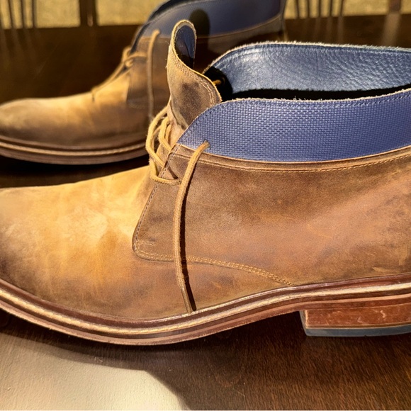 Cole Hahn Men's Brown Leather and Suede Chukka Boots - Picture 5 of 14